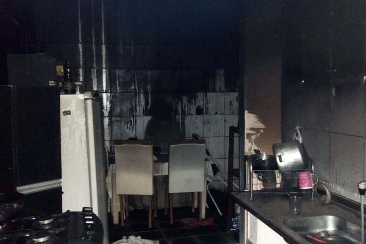incencio-mulher-ferida-foto-bombeiros.jpg2