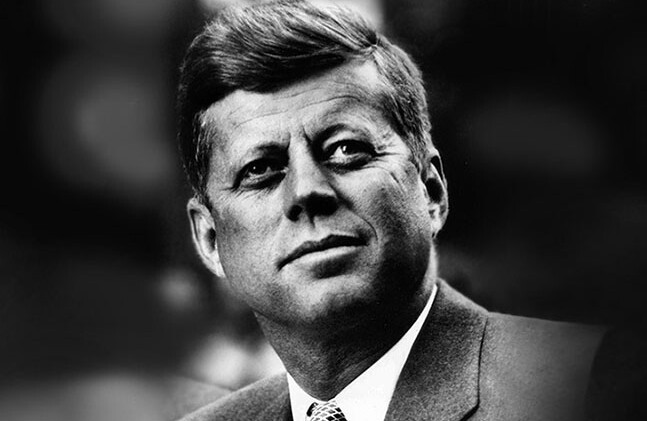 John F. Kennedy sobre o dever de cada cidadão com seu país: “Não pergunte o que seu país pode fazer por você, pergunte o que você pode fazer por seu país”