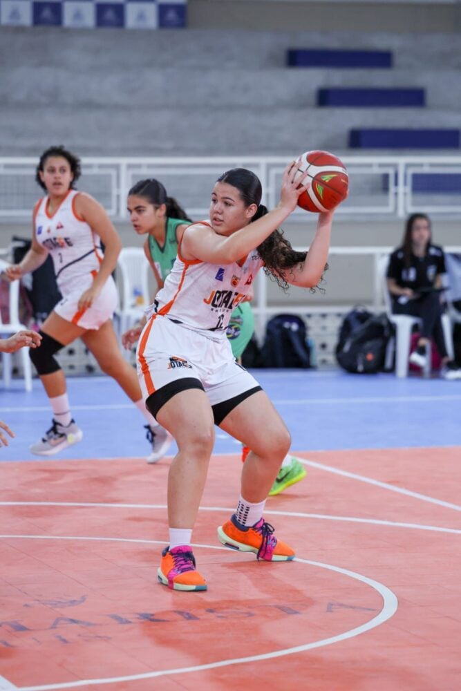 Jotaefe Basquete tem atleta convocada e jogador na seletiva da Seleção Mineira 6 jotaefe basquete 2 foto divulgacao
