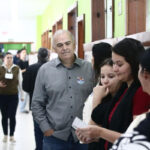 Vice na chapa de Augusto Cury, Júlio Delgado vota em Juiz de Fora 