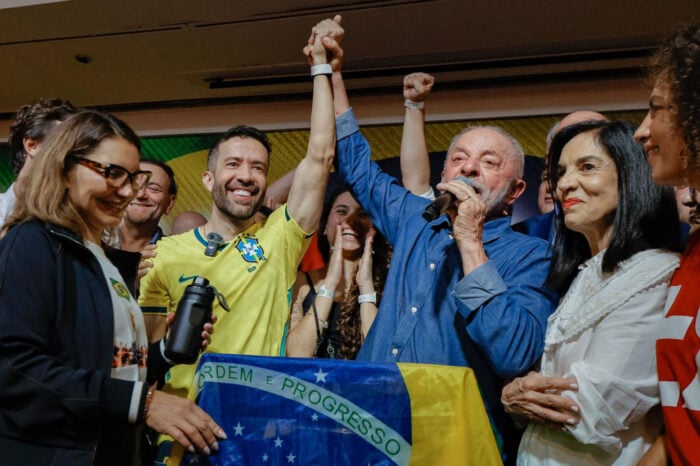 ''Exército de Lula'': Presidente anuncia pronunciamento à nação para a próxima semana 7 ''Exército de Lula'': Presidente anuncia pronunciamento à nação para a próxima semana