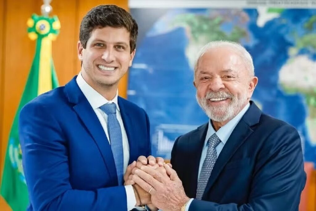 João Campos: o Nordeste ter gratidão a Lula não é motivo de chacota 1 lula e joao Foto Ricardo StuckertPresidencia da Republica