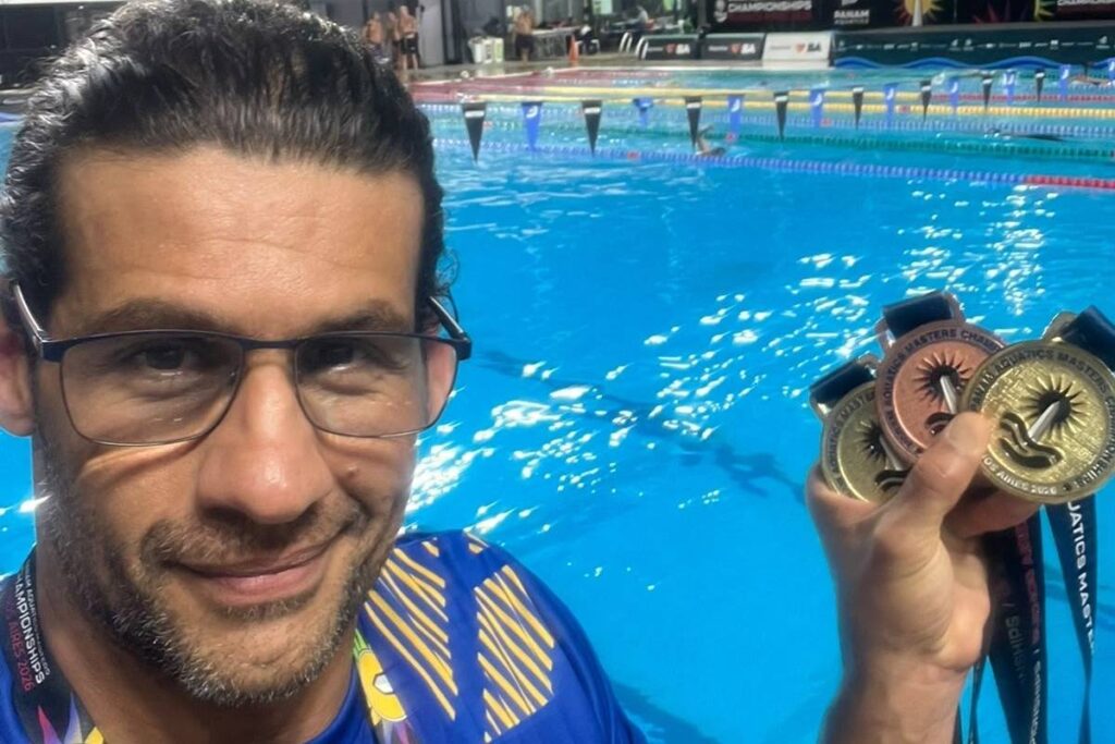 AO VIVO: Renato Melo, professor da UFJF, bicampeão no Pan-Americano Master de Natação é o entrevistado do Dá Jogo 1 AO VIVO: Renato Melo, professor da UFJF, bicampeão no Pan-Americano Master de Natação é o entrevistado do Dá Jogo