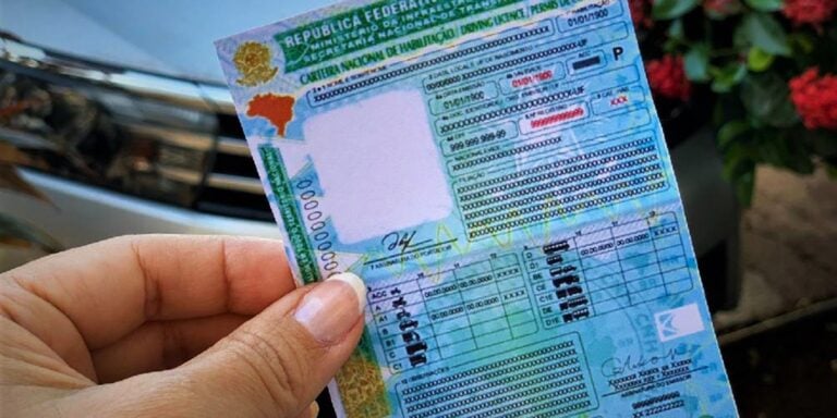 Nova regra da CNH em 2026 afeta motoristas com mais de 50 anos e pode surpreender quem não acompanha a legislação