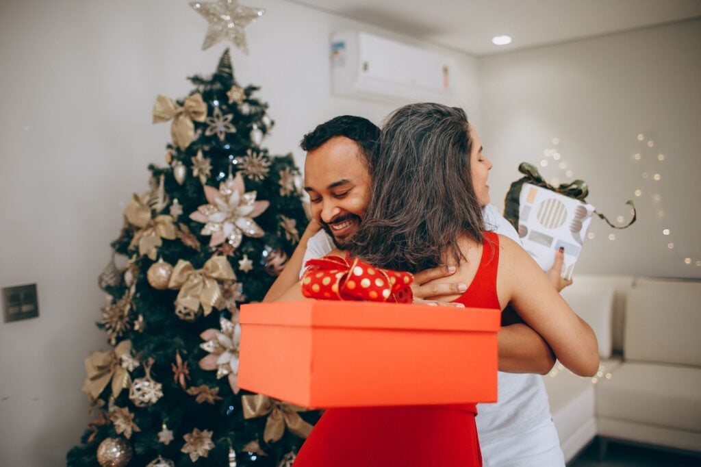 Quando é mais barato comprar presente de natal?