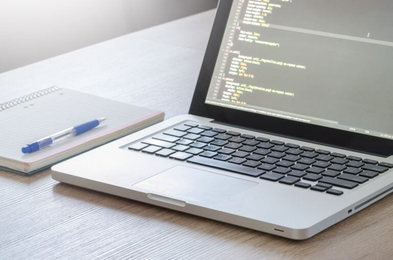 Quem desenvolver estas capacidades pode ganhar mais dinheiro na era da inteligência artificial, mesmo que não seja especialista em tecnologia ou programação