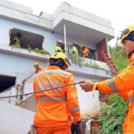 Bombeiros simulam resgates em situações de enchentes e deslizamentos em Juiz de Fora; veja fotos 10 simulado bombeiros foto leonardo costa