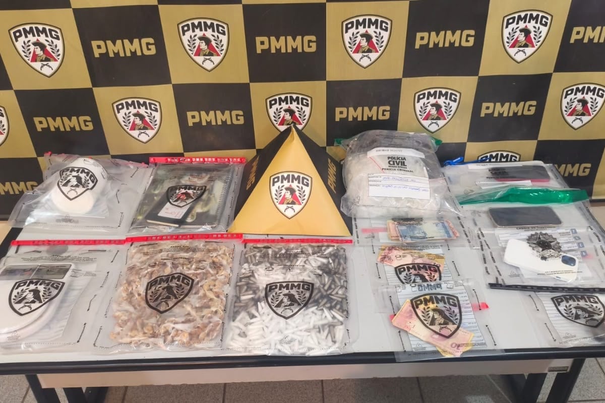PM apreende mais de mil porções de drogas e prende três pessoas