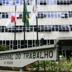 Agressão de supervisor gera indenização de R$ 3 mil, mas conduta de empregado reduz valor