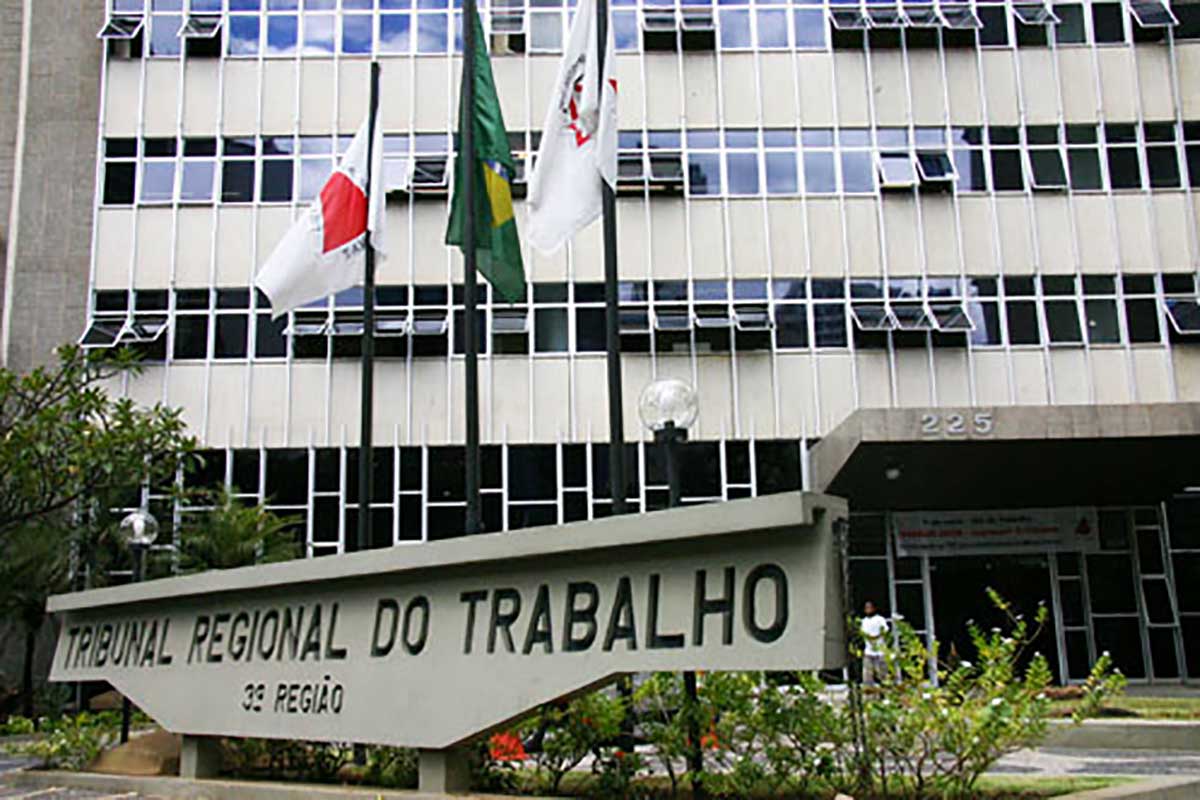 Empregado provoca supervisor, é agredido e Justiça mantém indenização de R$ 3 mil