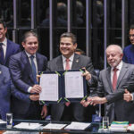 Com presença de Lula, Congresso oficializa fim da escala 6x1 e duas folgas semanais 11 Com presença de Lula, Congresso oficializa fim da escala 6x1 e duas folgas semanais